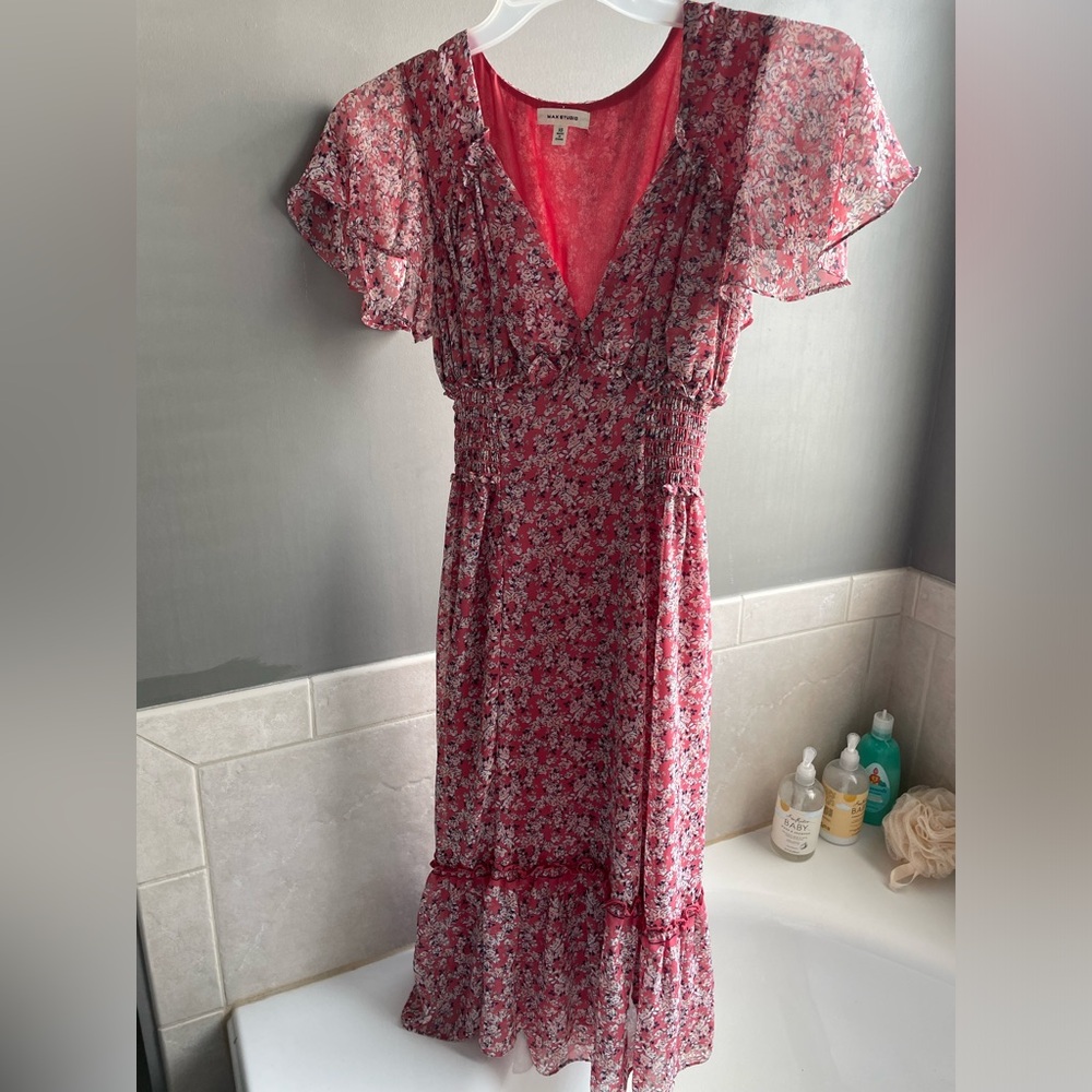 Gorgeous floral pink dress